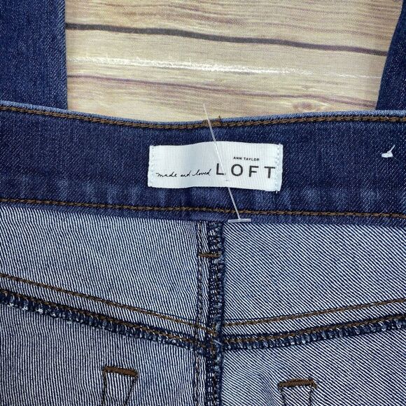 LOFT Made & Loved Women's Modern Straight Leg Jeans Size 2/26 Zip Fly Mid Rise - Picture 4 of 7
